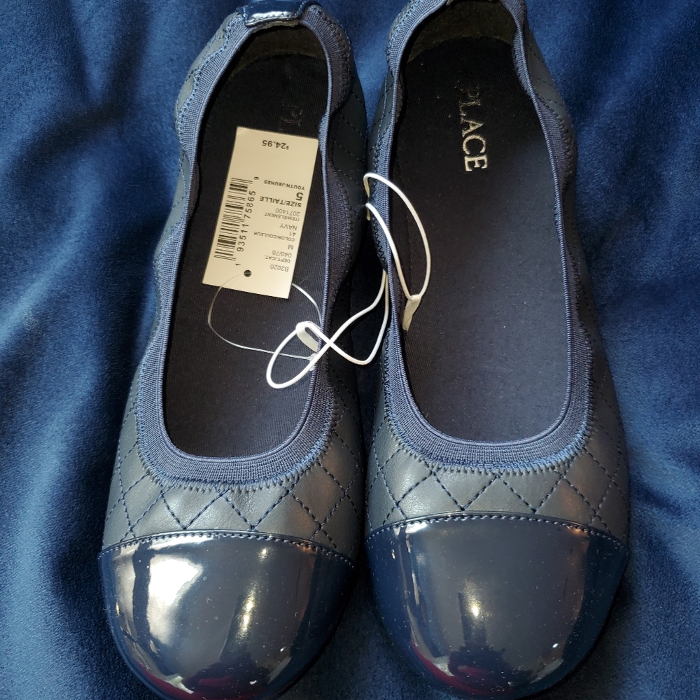 Girls Navy blue ballet flat size 5Y